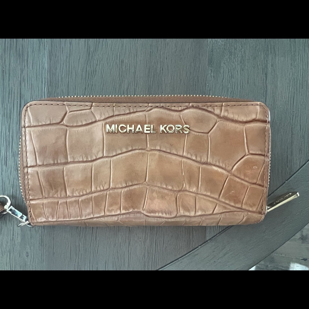 Michael Kors wallet